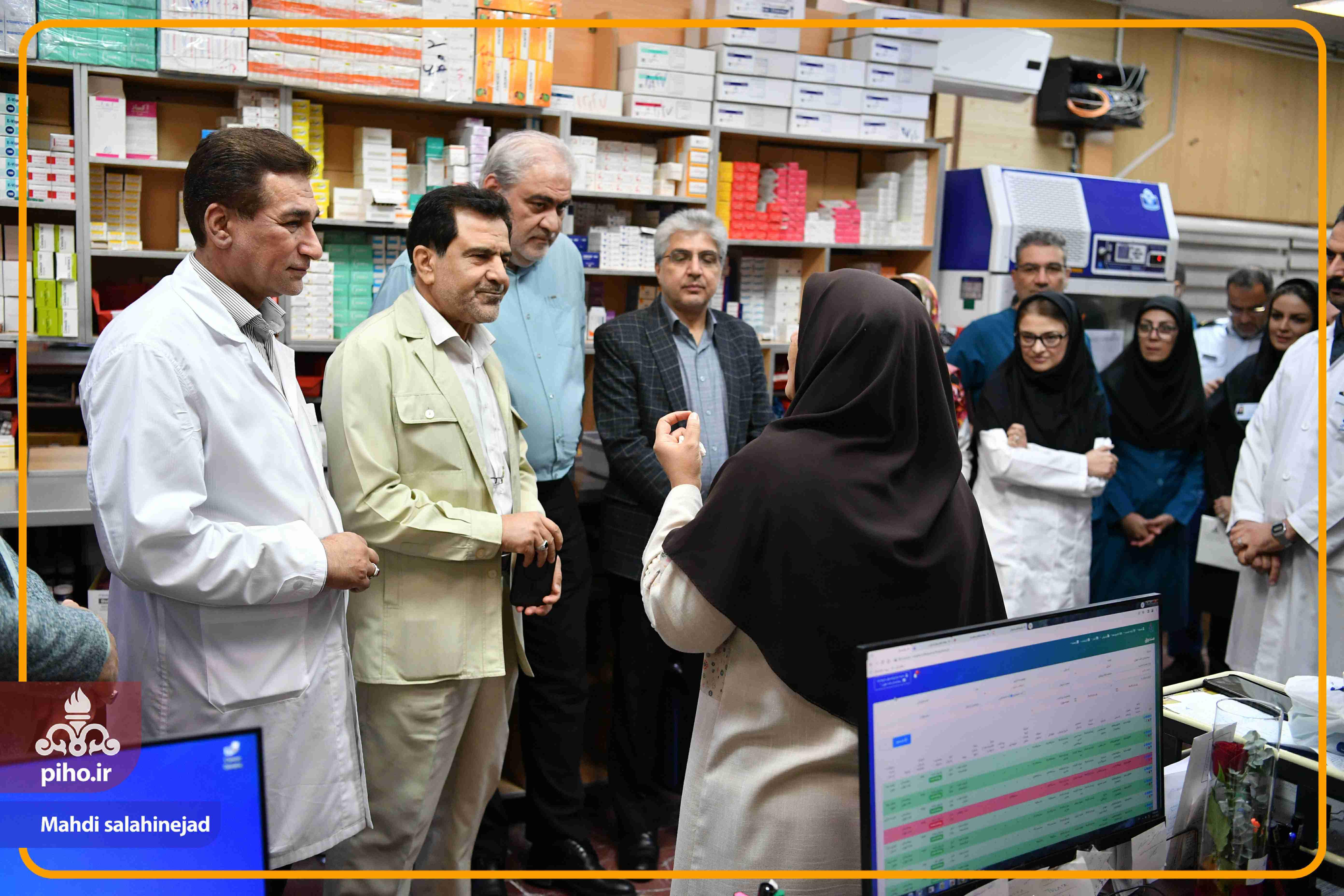 بازدید دکتر شجاع بیمارستان تهران 92