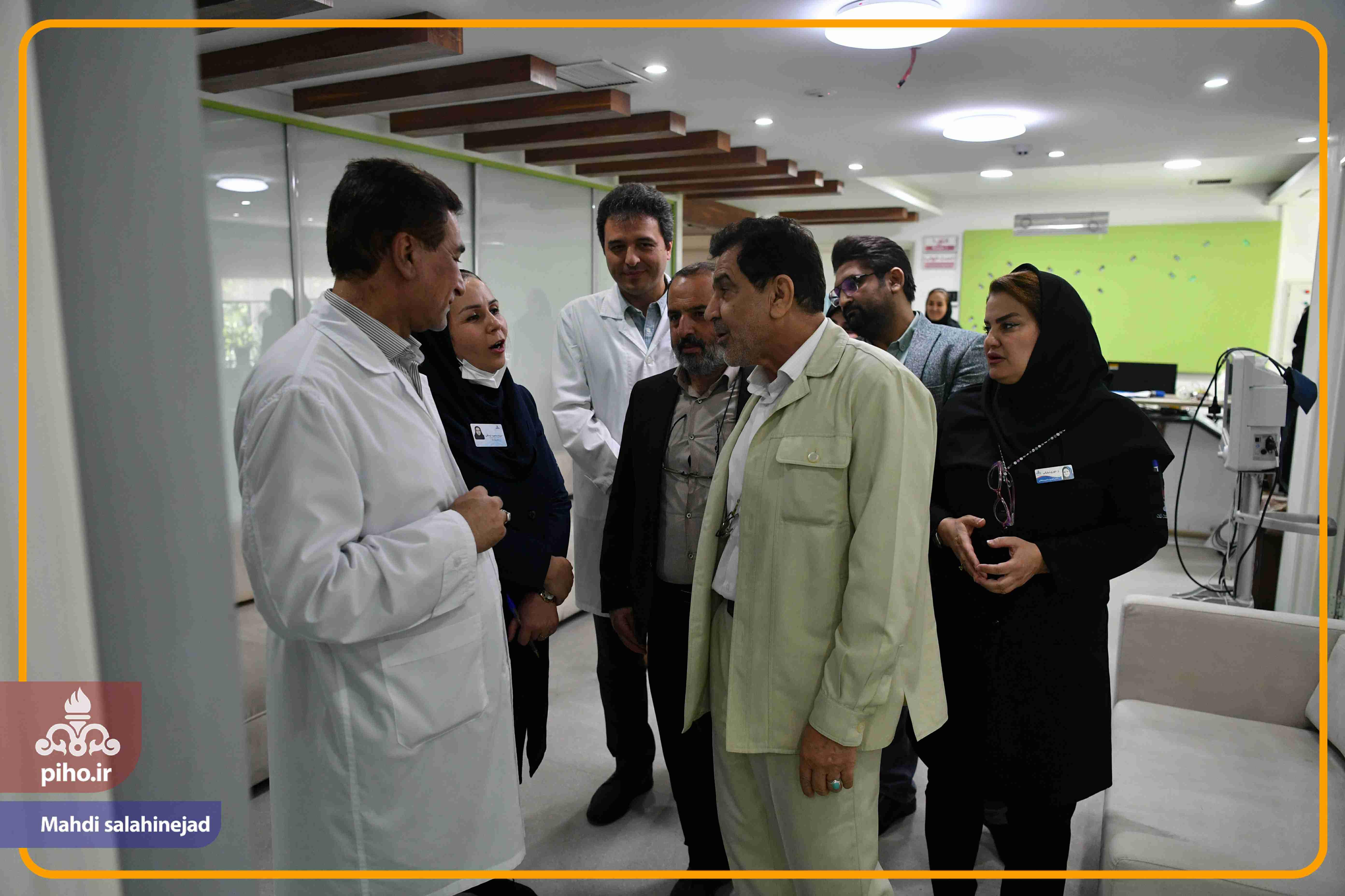 بازدید دکتر شجاع بیمارستان تهران 9
