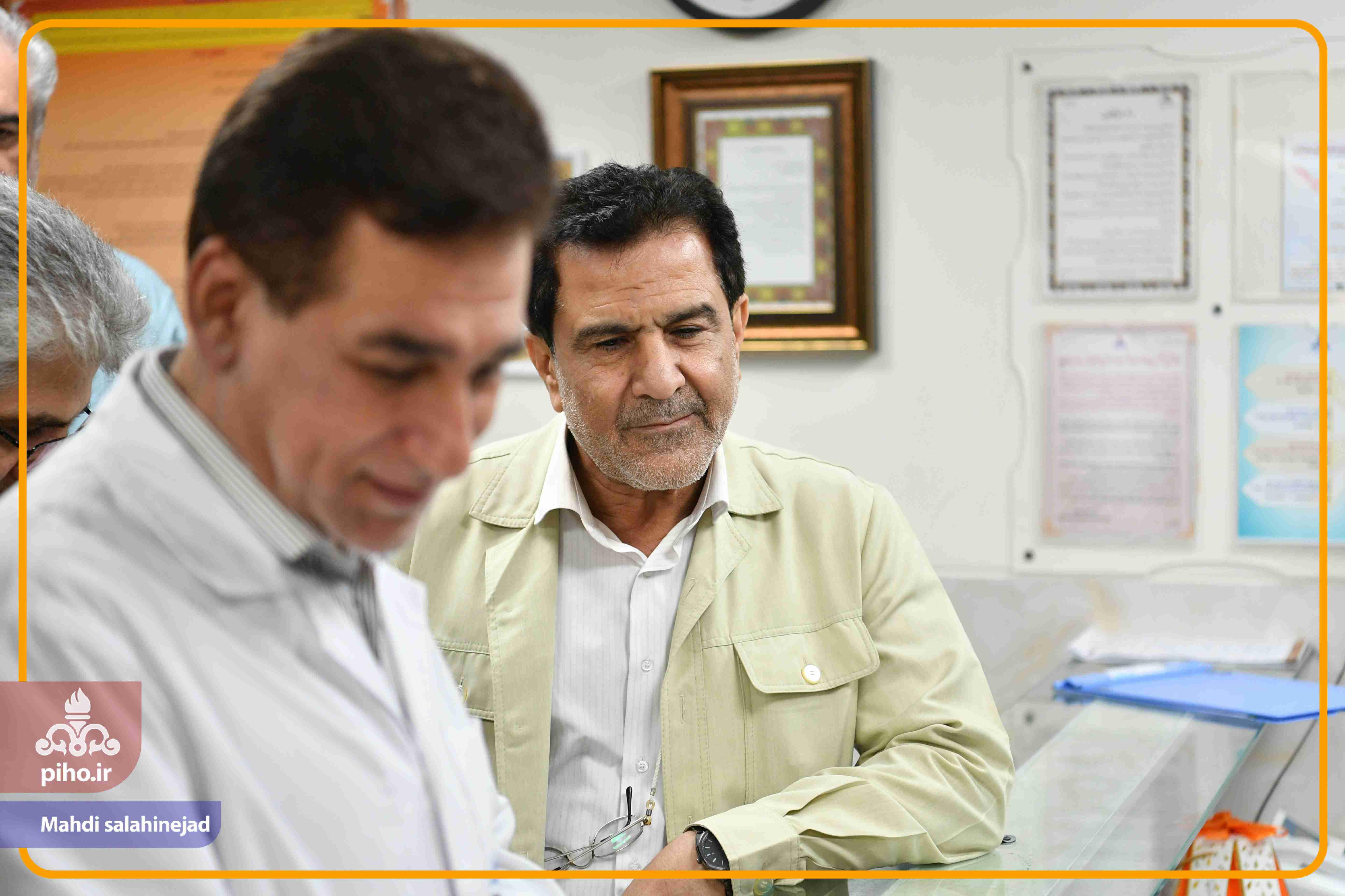 بازدید دکتر شجاع بیمارستان تهران 5