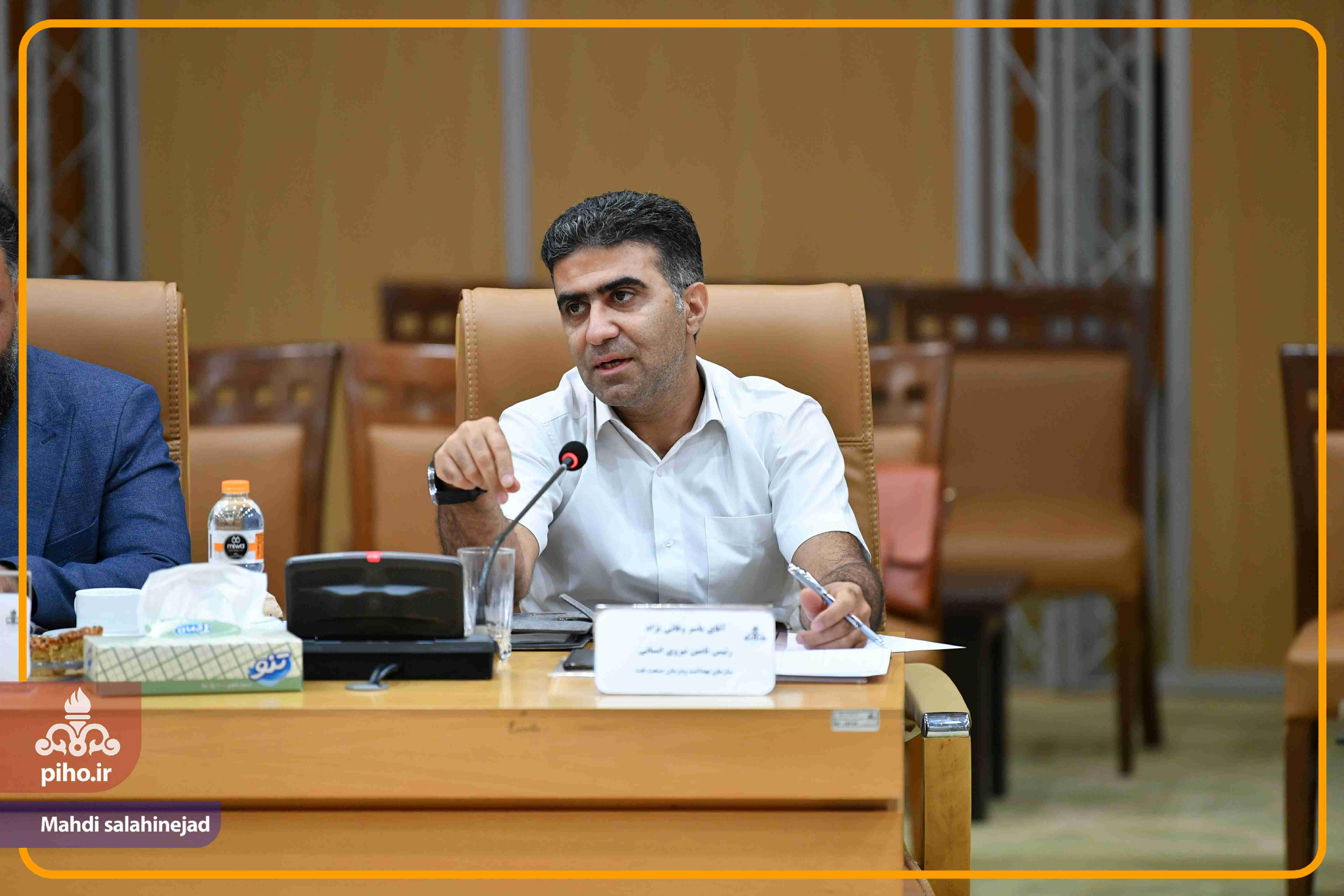 نشست معاونین و روسای پشتیبانی1404 42